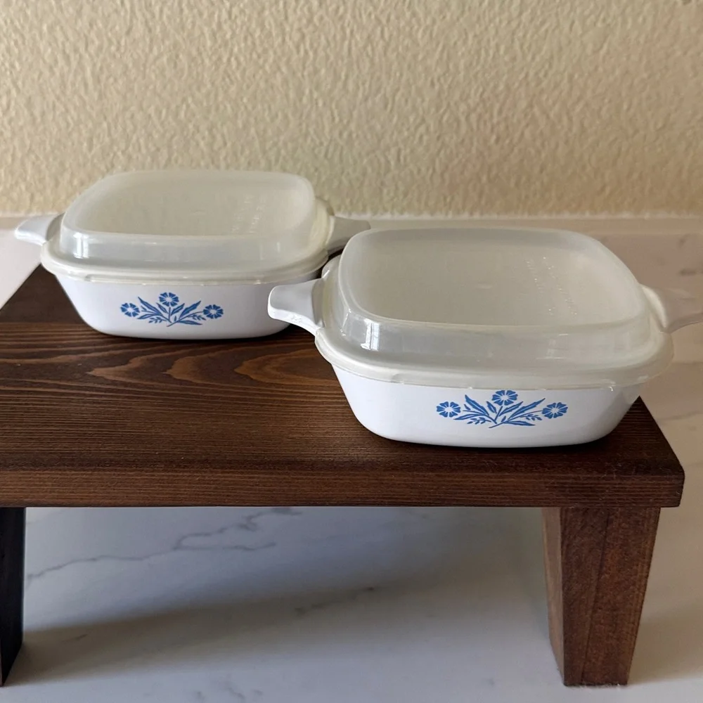 Vintage Corning ware Cornflower Petite Pan with lids Set of 2